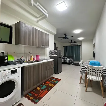 Mie Homestay Edusphere Suite, University Of Cyberjaya Near Tamarind Square Exterior photo