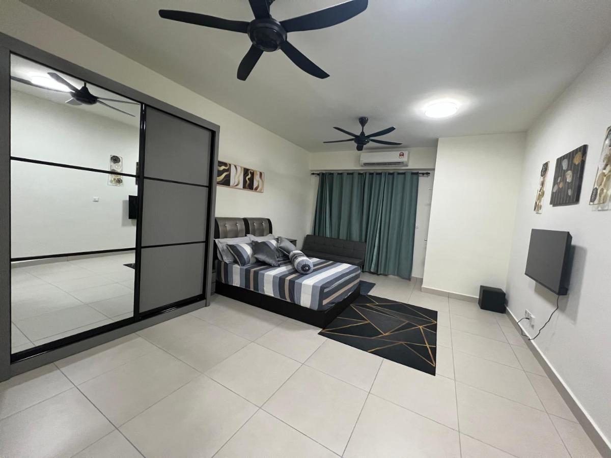 Mie Edusphere Suite, Of Near Tamarind Square Apartment *
